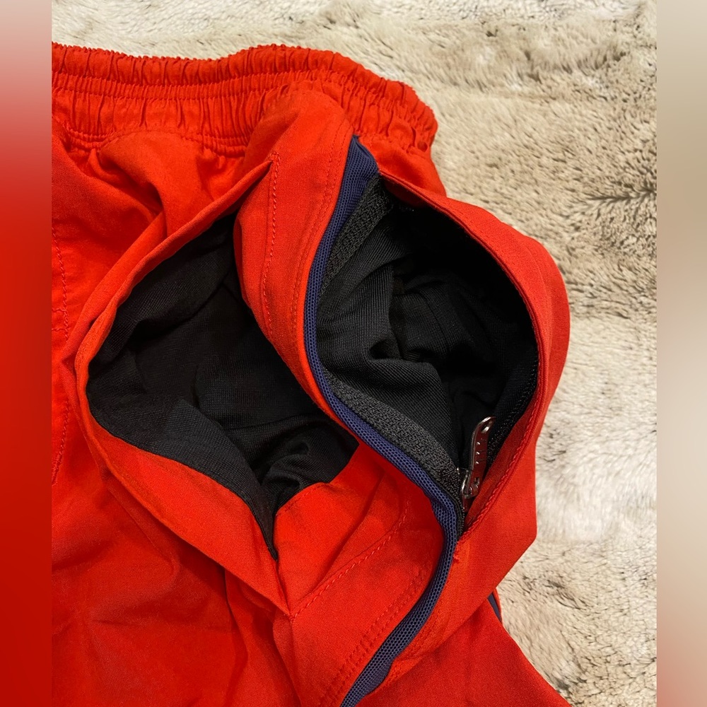 Lululemon Men’s lined Pace-Breaker Shorts in Red Size S - Picture 3 of 9